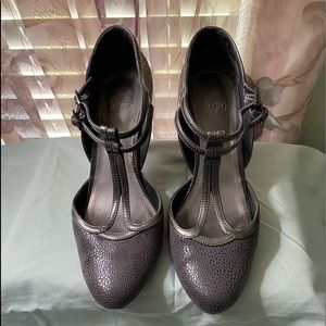 Grey/ Metallic pumps. 

C-5